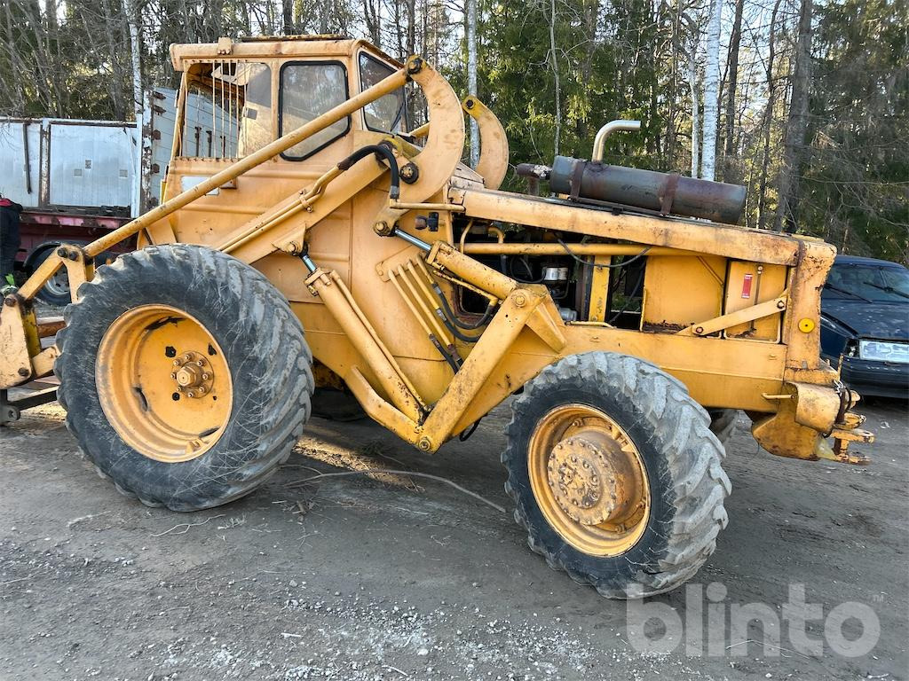 Wheel loader Volvo BM 640: picture 11