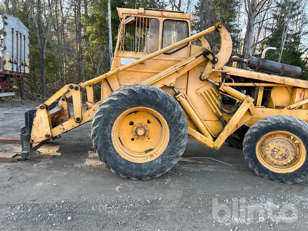 Wheel loader Volvo BM 640: picture 13