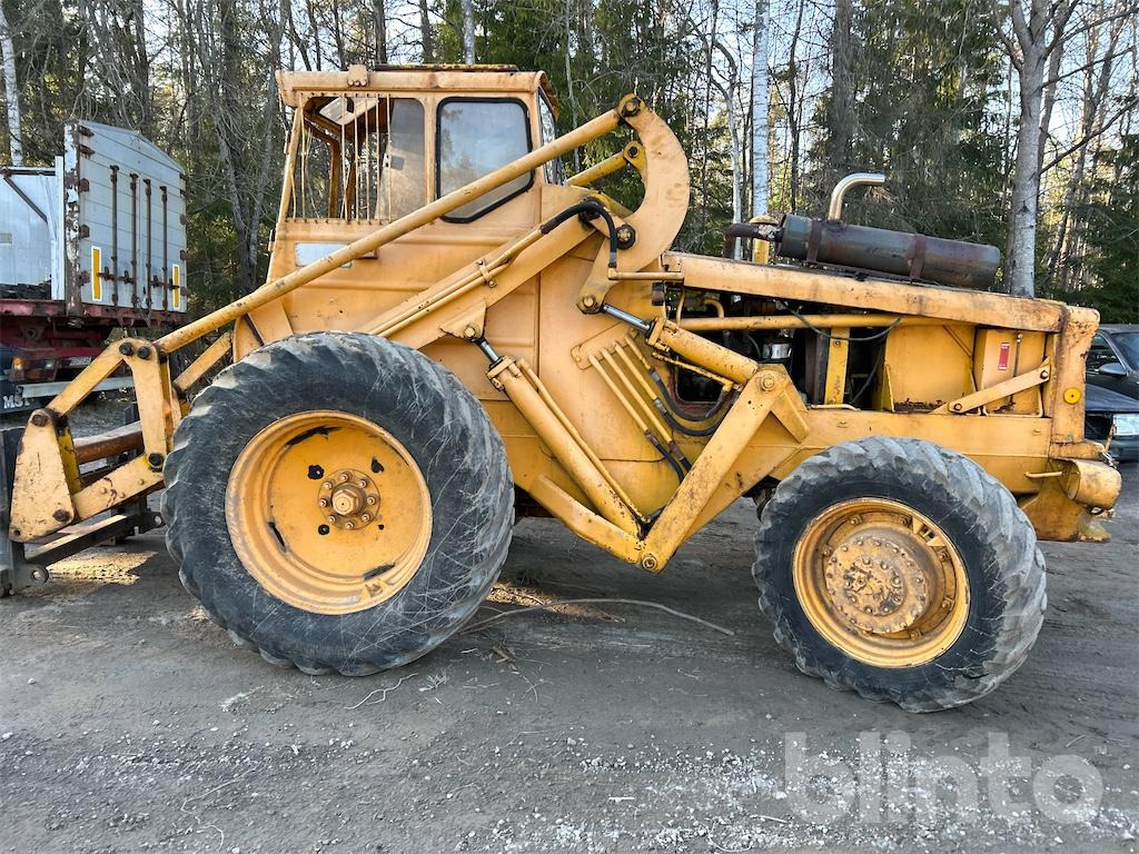 Wheel loader Volvo BM 640: picture 12